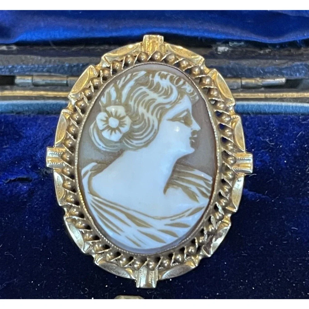 Antique Vintage 10K Yellow Gold Carved Shell Cameo 1920's-30' Pin Brooch Pendant